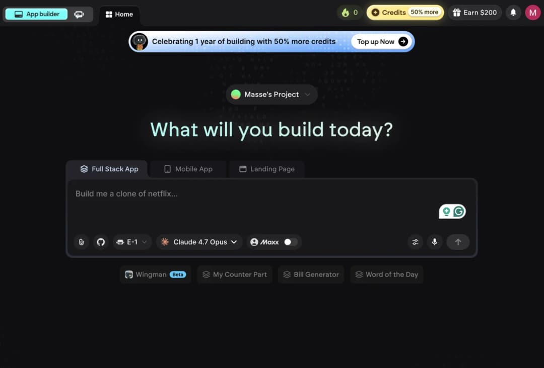 Pantalla inicial de Emergent con opciones para crear una app completa, una app móvil o una landing page